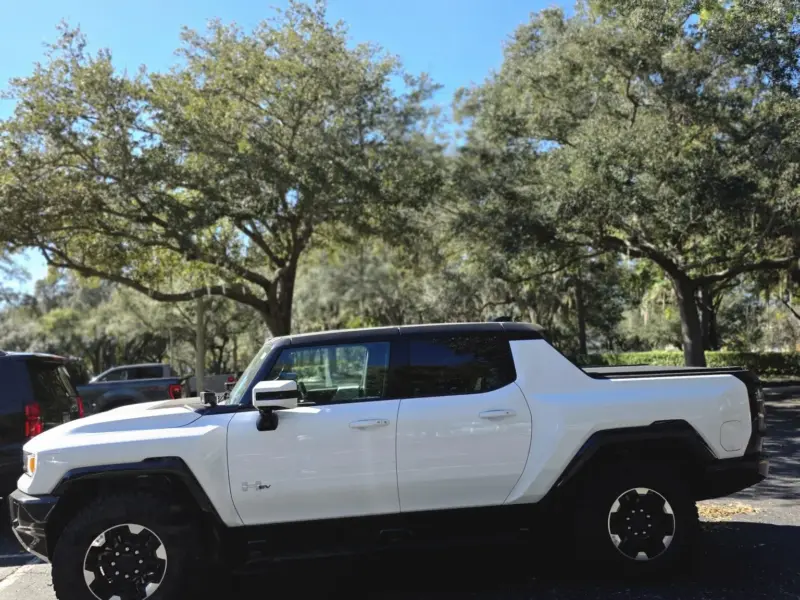 2022 GMC Hummer EV Pickup Edition 1